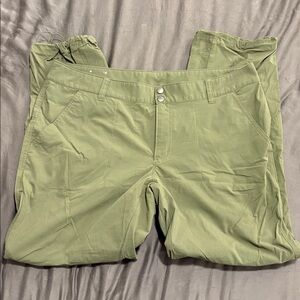 Columbia green khaki Outdoor Pants